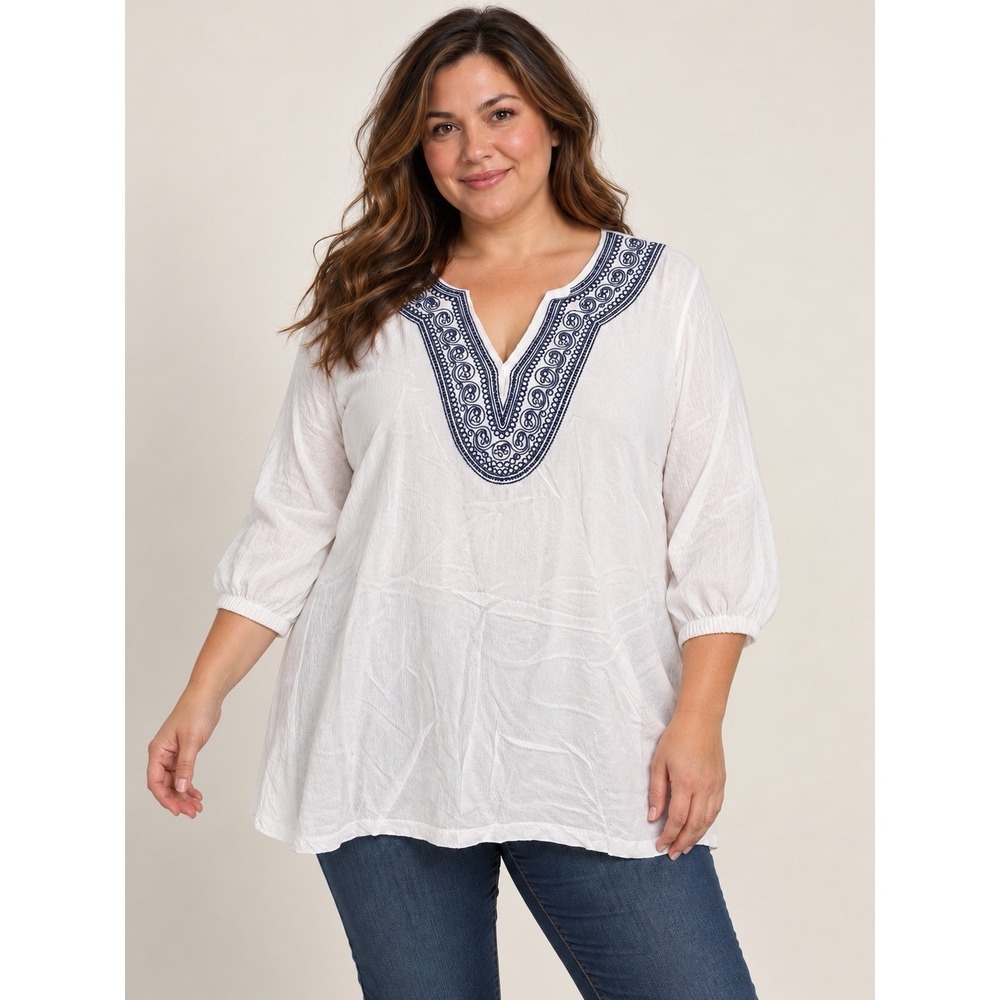 CD Daniels Embroidered Boho Tunic Top 1X Rayon Blouse Peasant